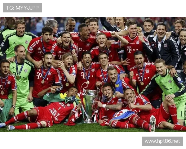 莱万vs马里奥·戈麦斯 德甲生涯进攻效率差距体现在哪 莱万vs马里奥·戈麦斯 德甲生涯进攻效率差距体现在哪