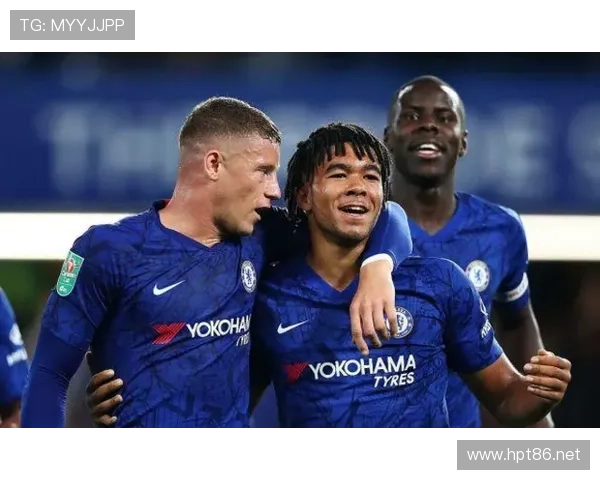 萨卡与里斯詹姆斯对比：后场推进与进攻参与度的战术价值差异